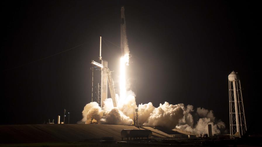 La NASA envía una nueva misión tripulada a la EEI en una nave de SpaceX La NASA envía una nueva misión tripulada a la EEI en una nave de SpaceX