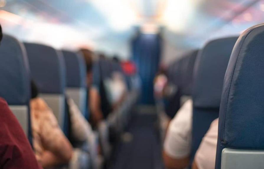 Una mujer muere en un avión rumbo a San Juan por problemas respiratorios