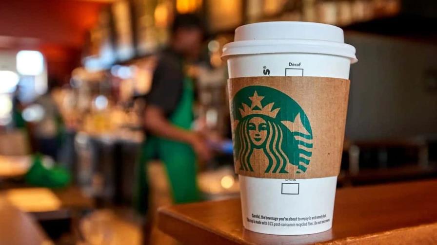 Un juez de EEUU condena a Starbucks por dificultar la creación de sindicatos
