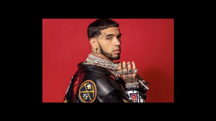 Anuel le responde a Karol G en su nueva canción: Tú no eres Shakira ni yo Piqué Anuel le responde a Karol G en su nueva canción: Tú no eres Shakira ni yo Piqué