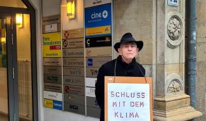 Ecologistas protestan contra política de transporte de Alemania