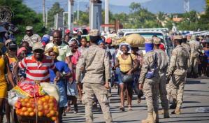 Más de 500,000 personas circularon por la frontera dominicana en 2022