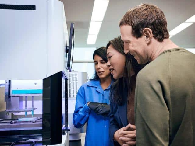 Mark Zuckerberg abre un centro de investigación para curar enfermedades con tecnología