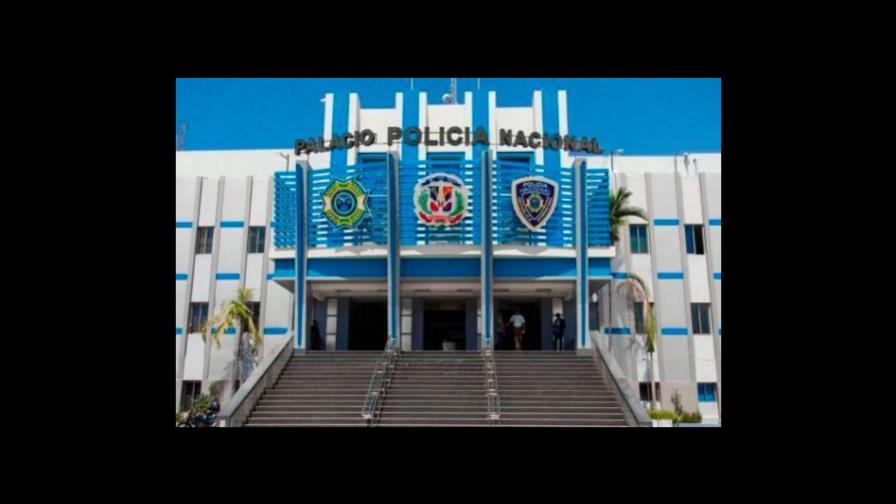 Policía arresta hombre que sacó de manera violenta a su hija de un centro educativo en Nagua