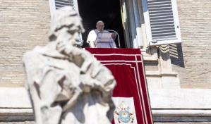 El papa pide que se detenga a los traficantes de seres humanos