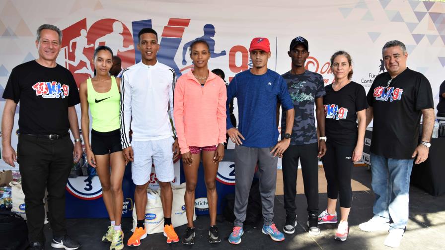 Santana y Rodríguez ganaron categoría overall  de la carrera Carrefour 10K