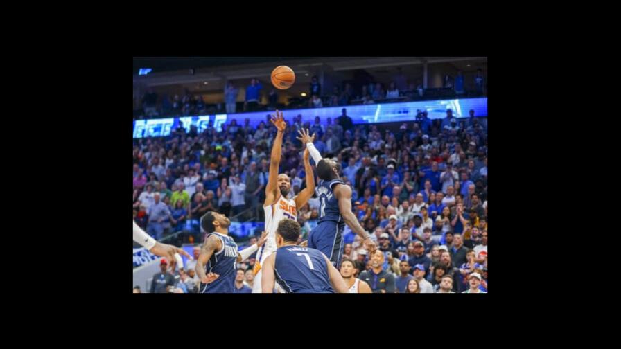 Kevin Durant rompe empate y da victoria a Suns sobre Mavericks
