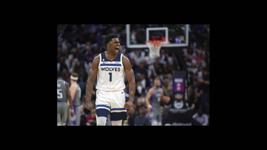 Edwards consigue 27 puntos; Wolves superan a Kings Edwards consigue 27 puntos; Wolves superan a Kings