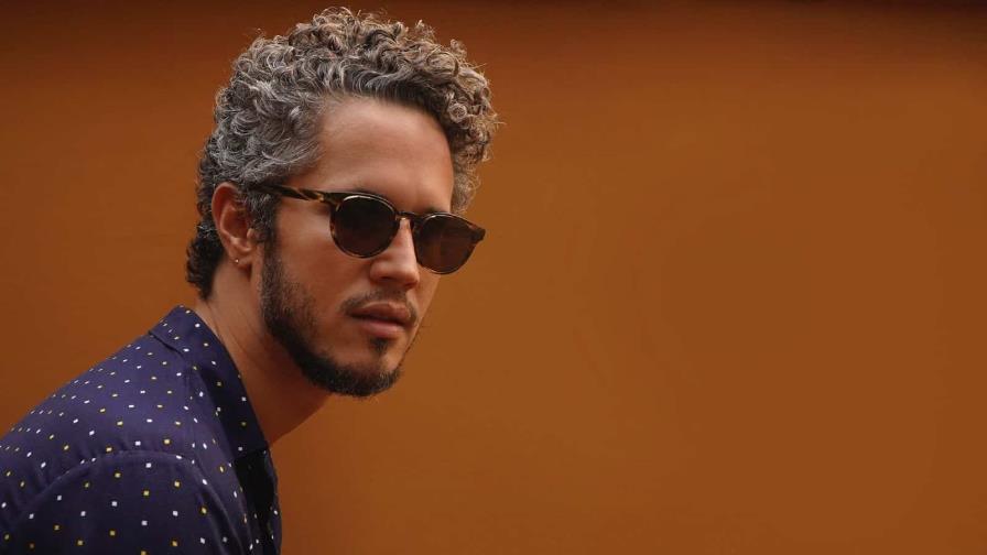Vicente García cantará en Premios Soberano