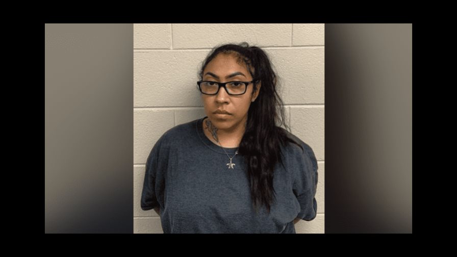 Mujer acusada de agresión sexual contra un niño de 13 años en Colorado no irá a prisión