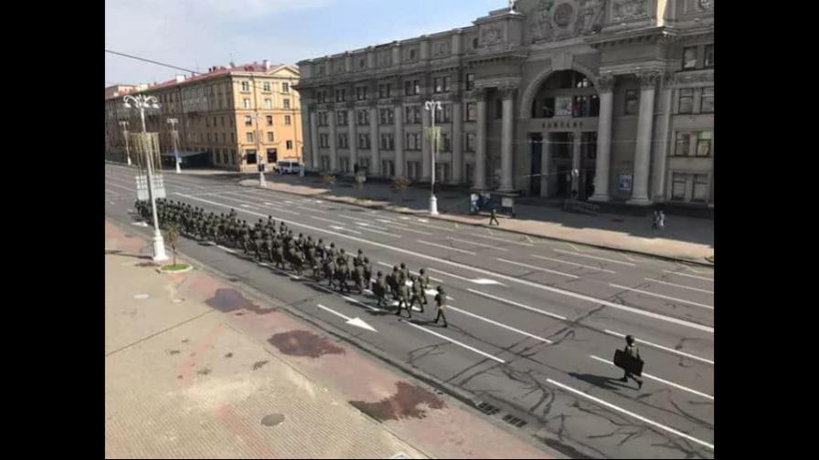 Bielorrusia denuncia la presencia de un contingente de 17,000 militares ucranianos en su frontera