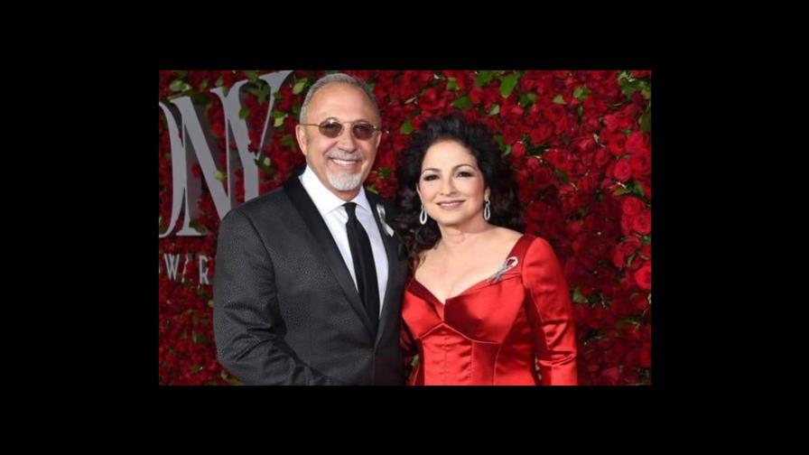 Emilio Estefan celebra sus 70 años con fiesta disco entre celebridades Emilio Estefan celebra sus 70 años con fiesta disco entre celebridades
