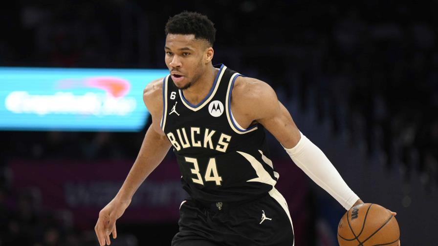 Milwaukee Bucks triunfa y se va juego y medio sobre los Celtics