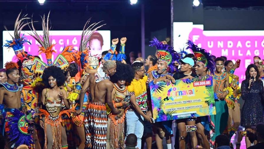 “Kilombo”, de Bonao, gana primer lugar de “Oh! Carnaval Bávaro, Gran Gala”