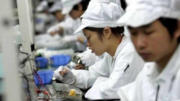 Proponen en China limitar la jornada laboral de los jóvenes