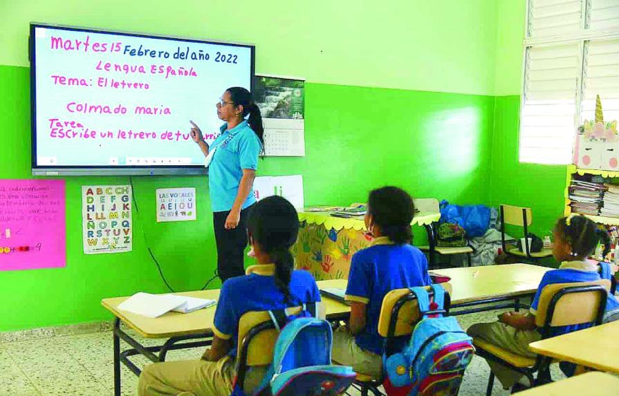 Maestros del Programa de Excelencia reclaman atención