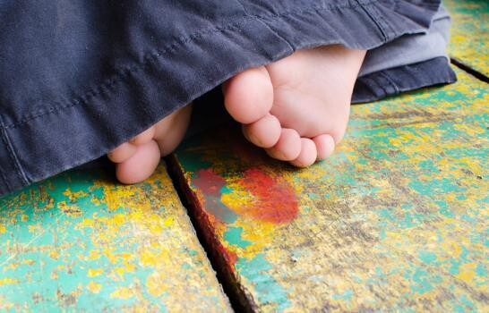 Una ni&ntilde;a de un a&ntilde;o muere tras ser alcanzada por una bala perdida dentro de su vivienda en Ver&oacute;n