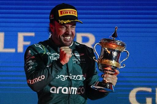 Fernando Alonso y Aston Martin asombran en la F1