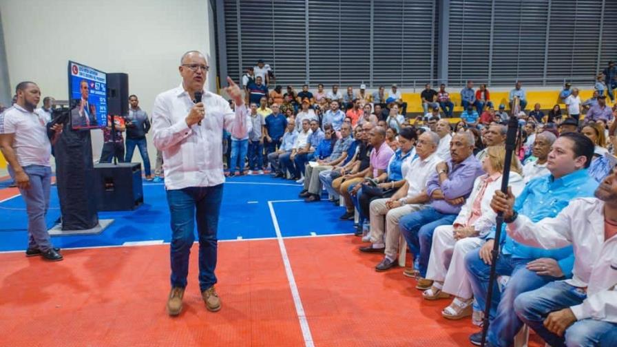 Dirigente del PRM Ulises Rodríguez llama a militantes a defender obras del gobierno en Santiago