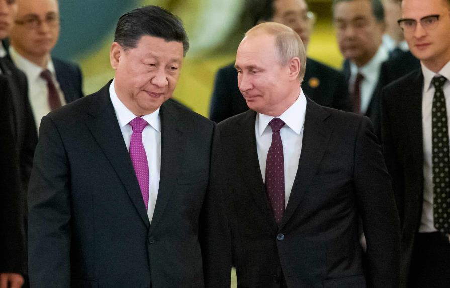 China asegura que su relación con Rusia no amenaza a otros países