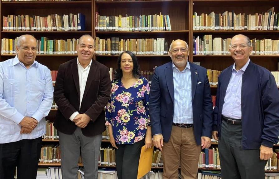 La Unión de Escritores Dominicanos propone modificar las bases del Premio Nacional de Literatura