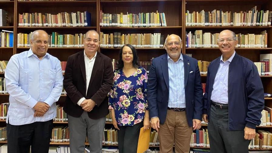 La Unión de Escritores Dominicanos propone modificar las bases del Premio Nacional de Literatura