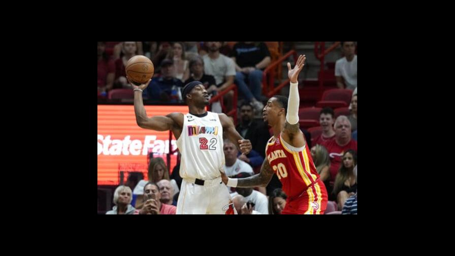 Heat da la vuelta y supera por 130-128 a Hawks