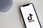 Ejecutivo de TikTok reconoció que manipulan algoritmo para impulsar exposición algunos temas