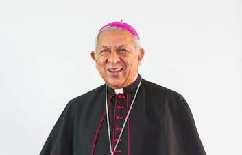 Monseñor De la Rosa y Carpio agradece solidaridad y muestras de cariño tras sufrir derrame Monseñor De la Rosa y Carpio agradece solidaridad y muestras de cariño tras sufrir derrame