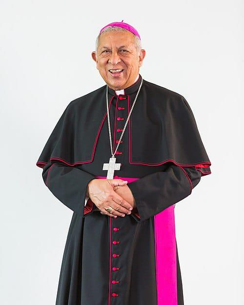 Monseñor De la Rosa y Carpio agradece solidaridad y muestras de cariño tras sufrir derrame