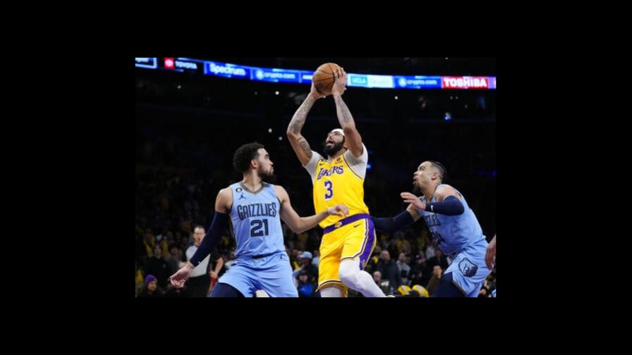 Anthony Davis guía a los Lakers ante unos Grizzlies sin Morant