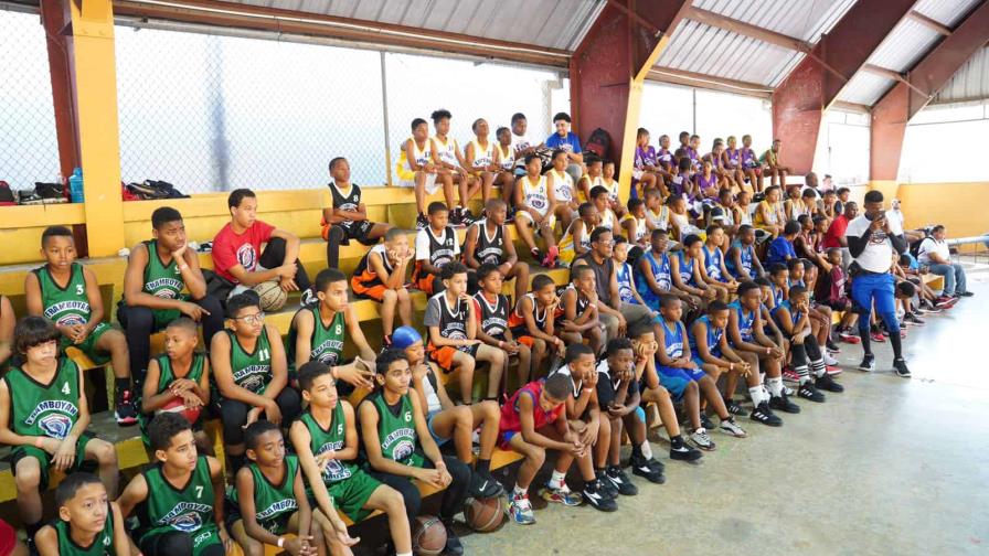 Asociación Los Mina Unidos por Siempre realiza su “Convivio LMUXS 2023”