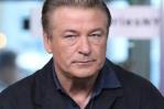 Retiran los cargos criminales al actor Alec Baldwin por el disparo fatal en el rodaje de Rust