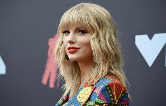 Taylor Swift: la estrella del pop que ha roto varios récords