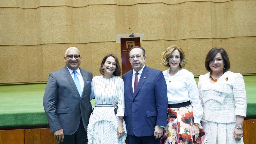 BCRD reafirma su compromiso con la equidad de género BCRD reafirma su compromiso con la equidad de género