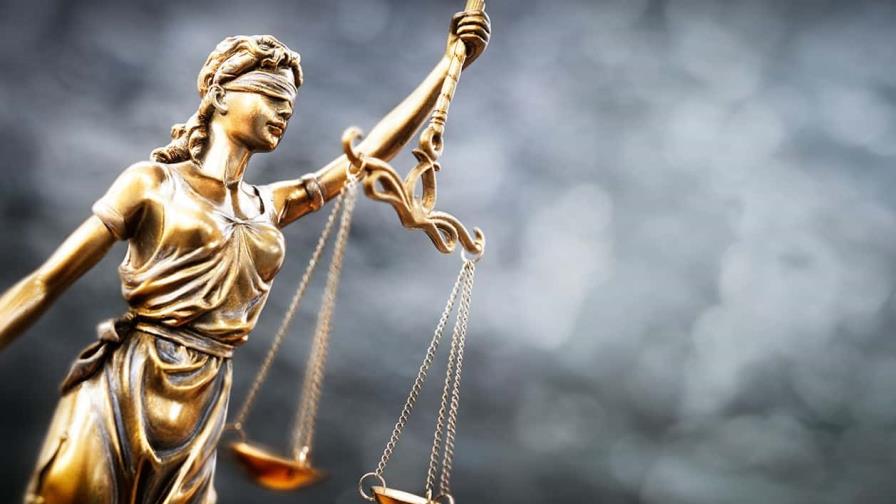 Jurado declara culpable a exejecutivo de Fox y empresa en escándalo de FIFA Jurado declara culpable a exejecutivo de Fox y empresa en escándalo de FIFA