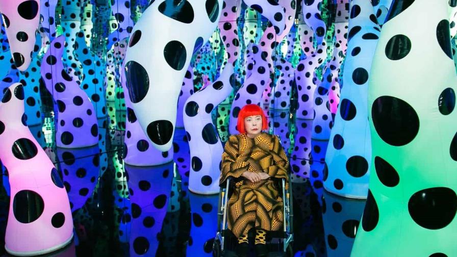 El Museo Pérez de Miami presenta su habitación de espejos de Yayoi Kusama