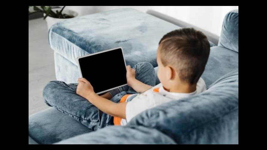 Cómo limitar el uso de las pantallas de tus hijos