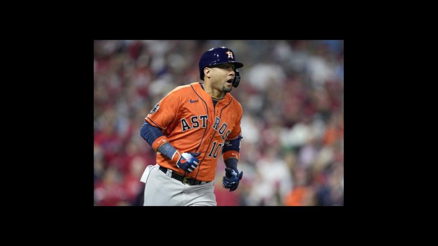 Yuli Gurriel y José Iglesias firman contrato de ligas menores con Miami