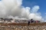 Declaran Jarabacoa en estado de emergencia; incendio en vertedero se ha extendido sin control