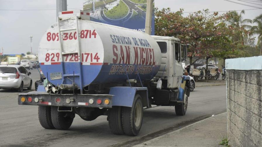 Continúan escasas las lluvias este lunes; Caasd y Onamet piden racionalizar el agua