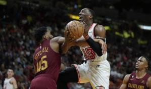 Con 33 de Butler, Heat remonta frente a Cavs