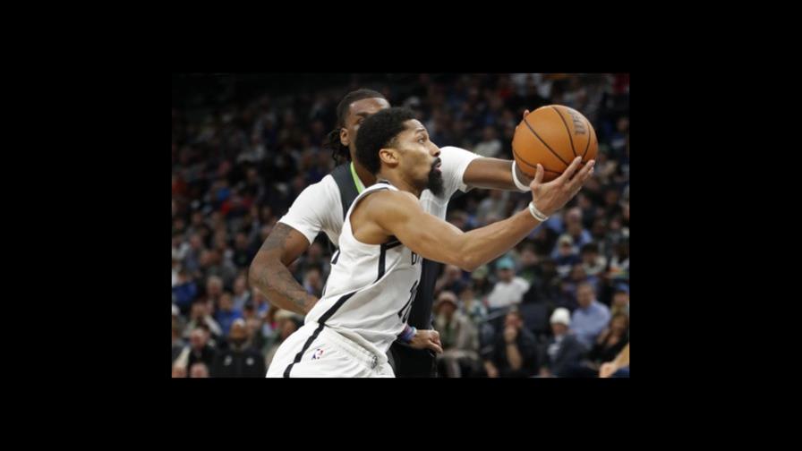 Nets superan a Wolves en alargue, con 34 de Bridges