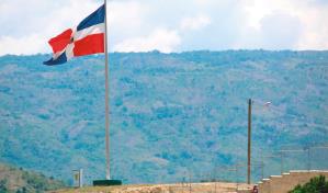 La construcción de la verja fronteriza sufre retrasos; no se pudo cumplir meta