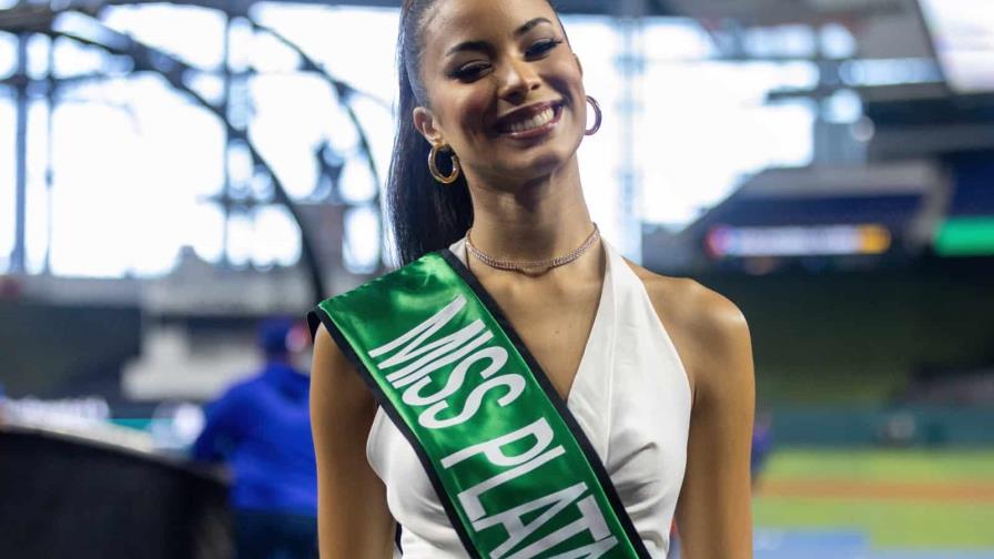 Andreína Martínez, coronada como Miss Plátano Power en el Clásico Mundial de Béisbol