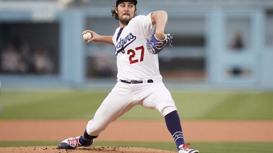 Trevor Bauer cerca de firmar para lanzar en Japón Trevor Bauer cerca de firmar para lanzar en Japón
