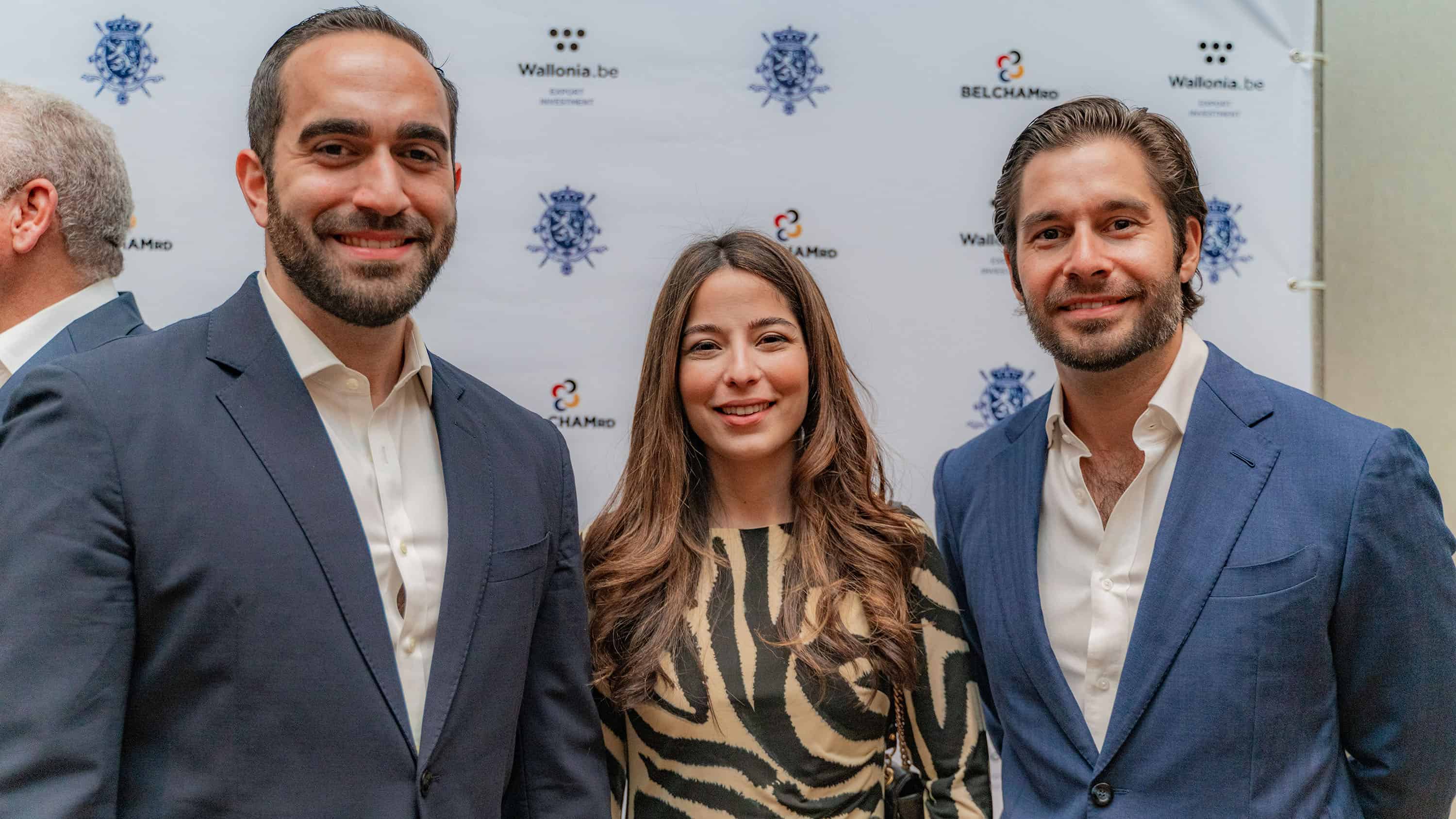 Miguel Martínez, Sonia Read y Mauricio Bogaert.