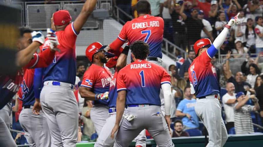 El primer juego dominicano en el WBC El primer juego dominicano en el WBC