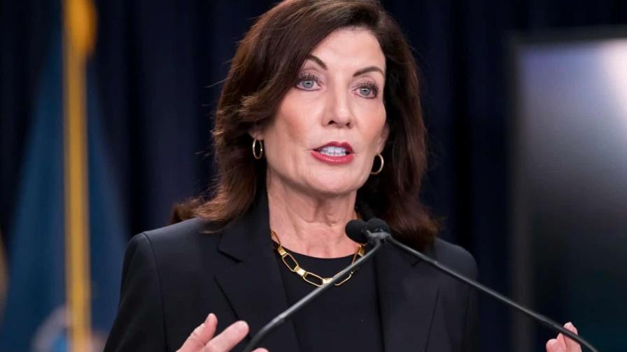 Gobernadora de Nueva York pide calma a neoyorquinos tras quiebra de Signature