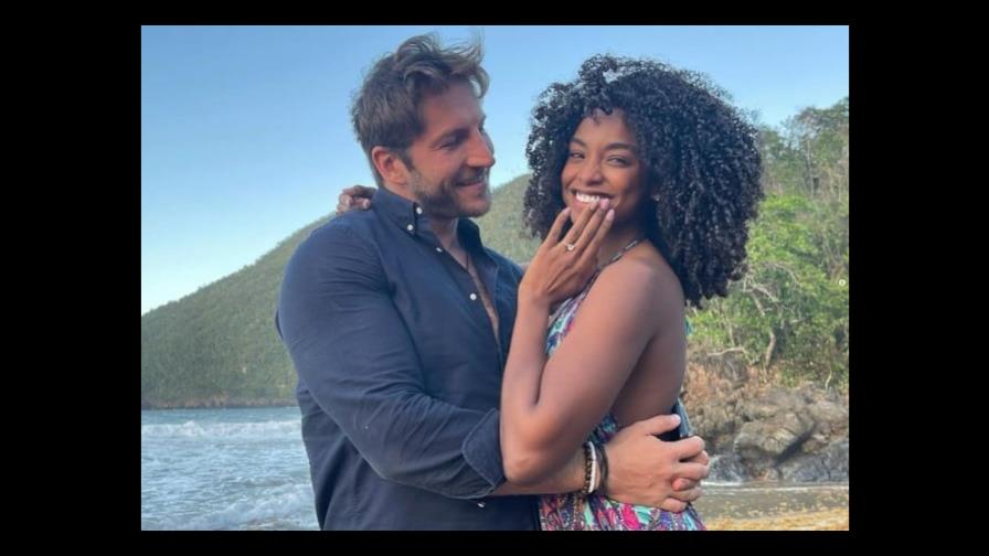 La reina de belleza Yaritza Reyes se compromete con su novio, el empresario polaco Marek Zmyslowski La reina de belleza Yaritza Reyes se compromete con su novio, el empresario polaco Marek Zmyslowski